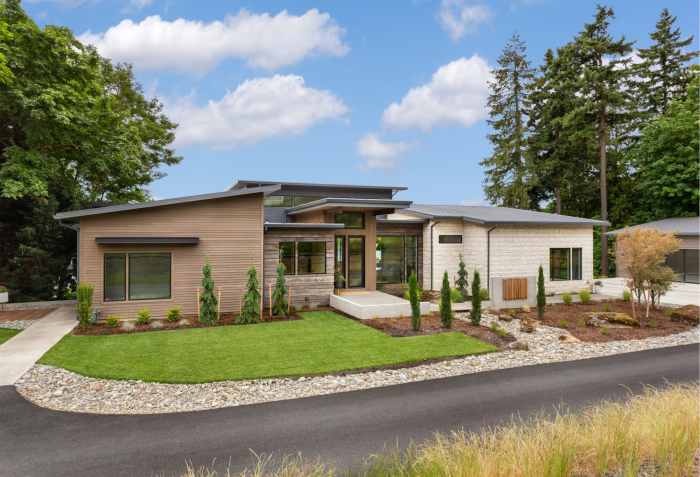 Exterior solutions roofing and siding