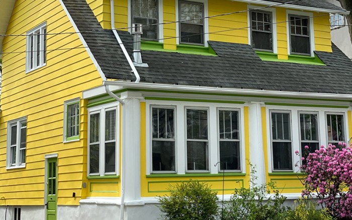 Siding and painting contractors near me