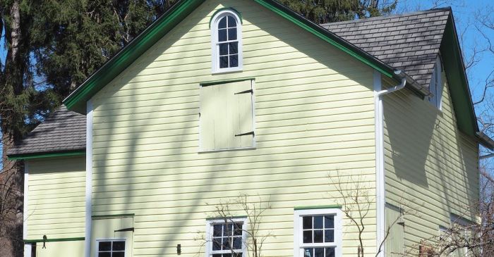 Modern exterior roofing